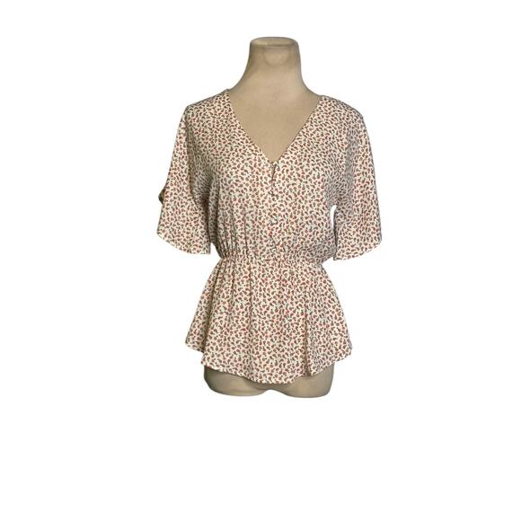 Sienna Sky White Red Floral V Neck Ruffle Blouse Size XS - Picture 12 of 12